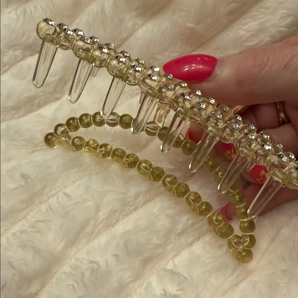 Boutique Set of Crystal Embellished Light Gold Hair Claws; NWOT - Picture 5 of 7